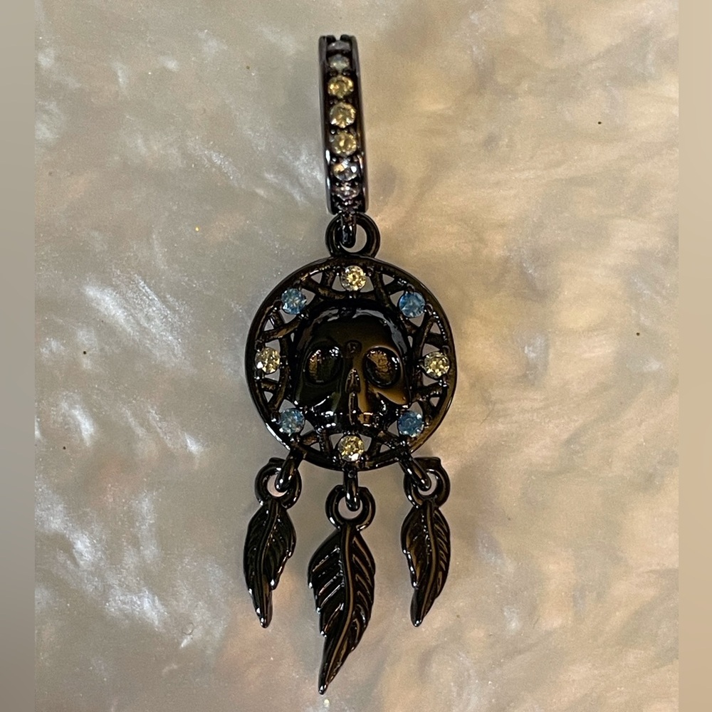 Bracelet Charm Dream Catcher with Skull & Rhinestones - Picture 3 of 8